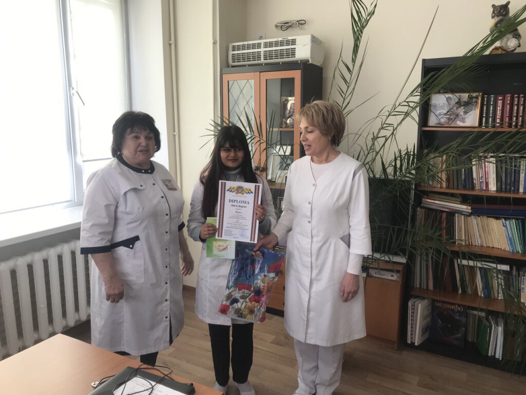 Успішно завершили навчальний модуль № 3 студенти 14 групи VI курсу міжнародного факультету ПДМУ з предмету «акушерство і гінекологія».